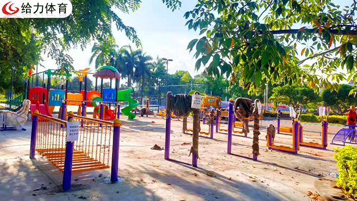 成都小區(qū)健身器材