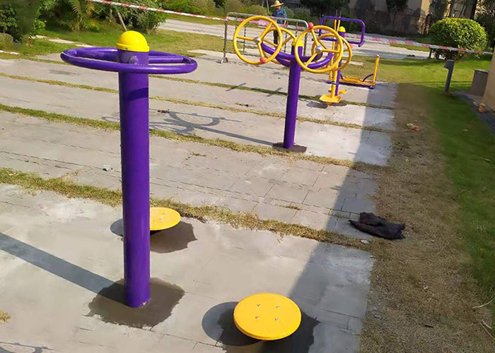 小區健身器材