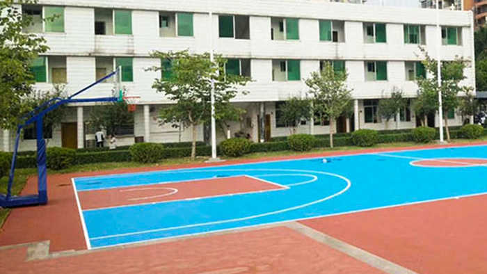 順德容桂實(shí)驗(yàn)學(xué)校埋地籃球架大換裝！隔壁學(xué)校的學(xué)生都羨慕啦