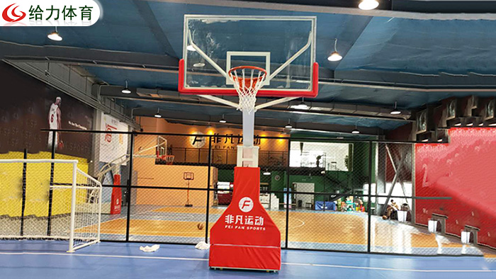 海南移動籃球架價錢
