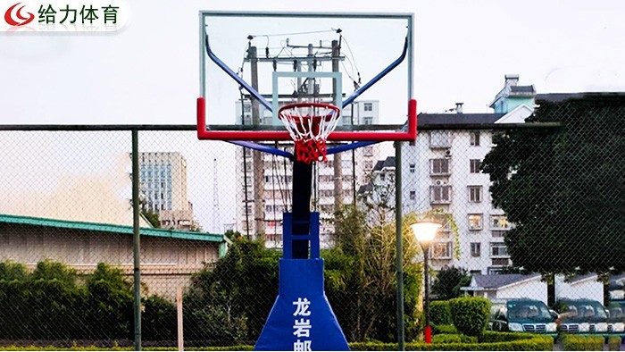 移動(dòng)籃球架