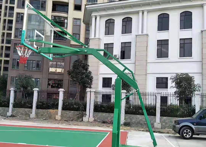 移動(dòng)籃球架