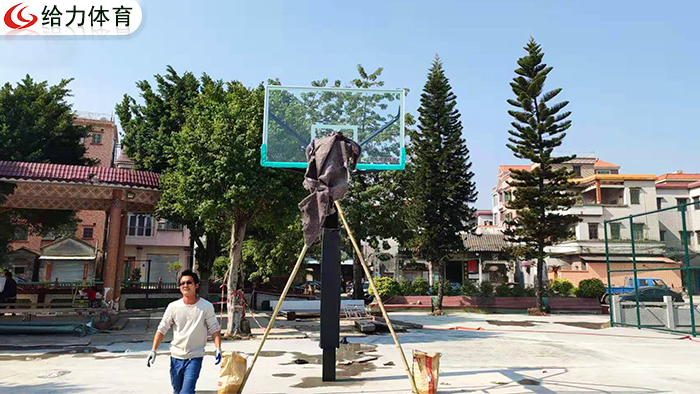 清遠鄉村籃球架廠家