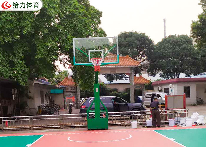 籃球架廠家直銷(xiāo)