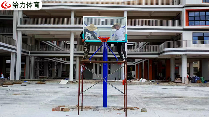 南寧學(xué)校籃球架廠(chǎng)家