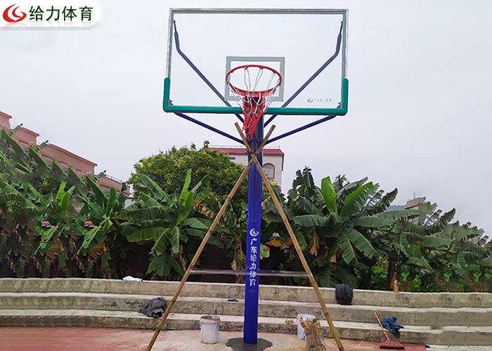 籃球架要多少錢